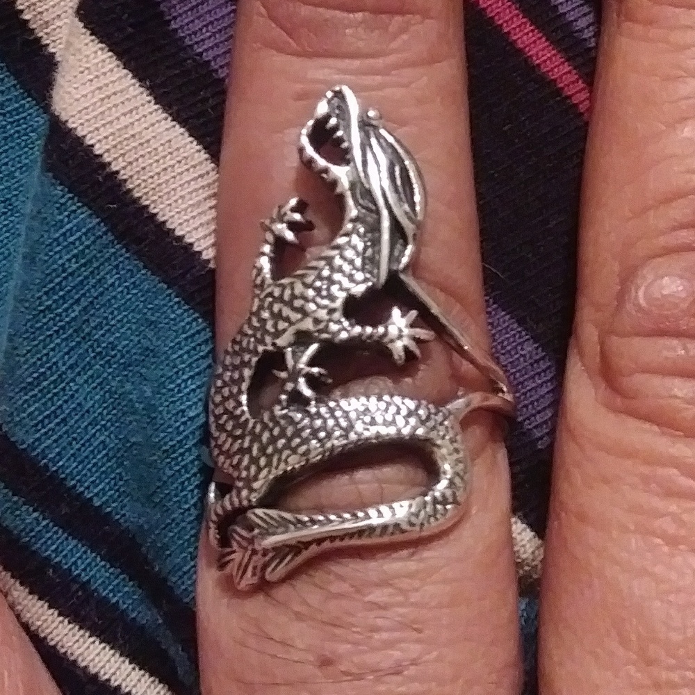 .925 Sterling Silver Dragon ring - Picture 4 of 8